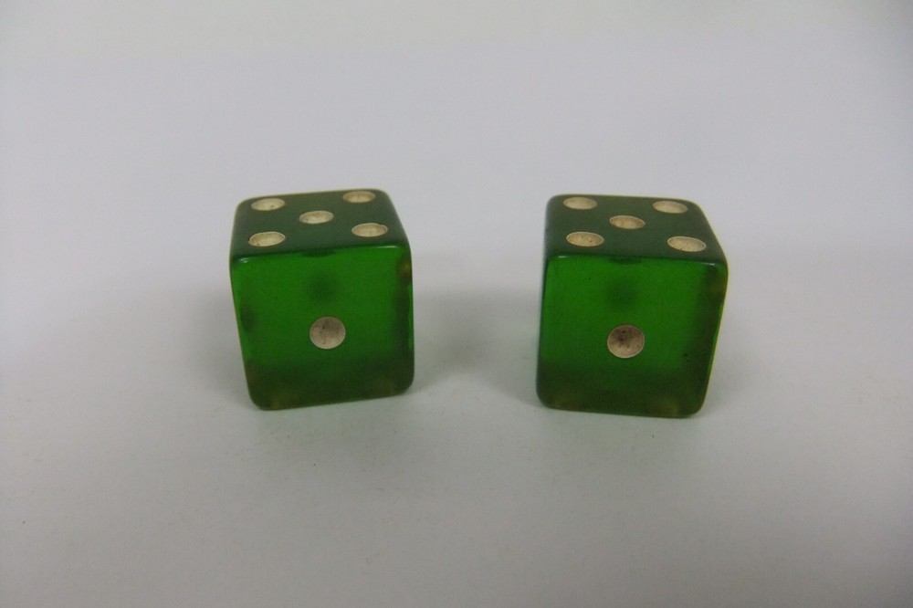 Green Translucent Bakelite Cheater Dice 9/16”