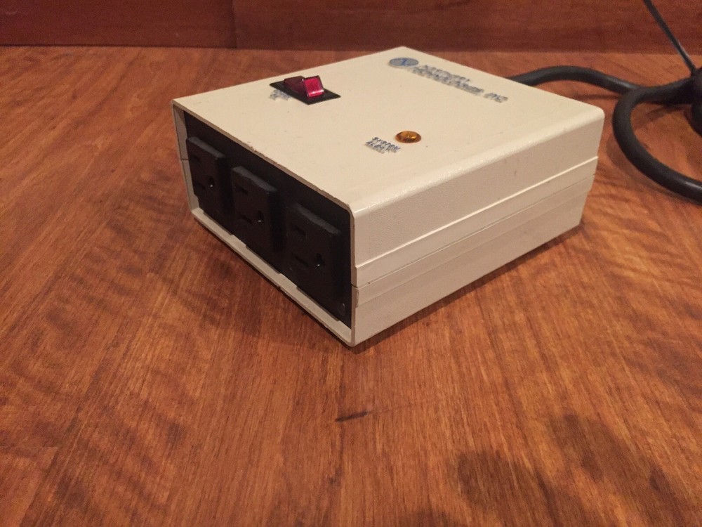 Northern Technologies Model PLS II Transient Voltage Surge Suppressor 330V 2.B5