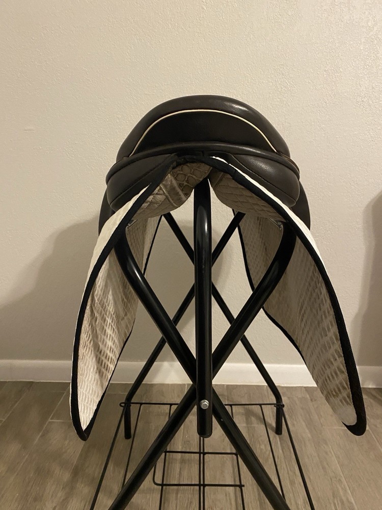 Black Country Solare Saddle