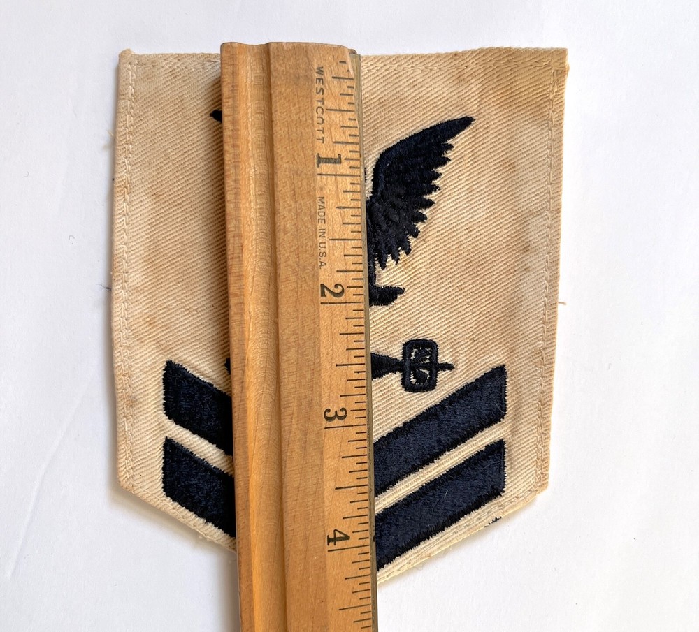 WWII 50's USN Navy Torpedomans Mate Left Face Eagle Uniform Bk/White Patch