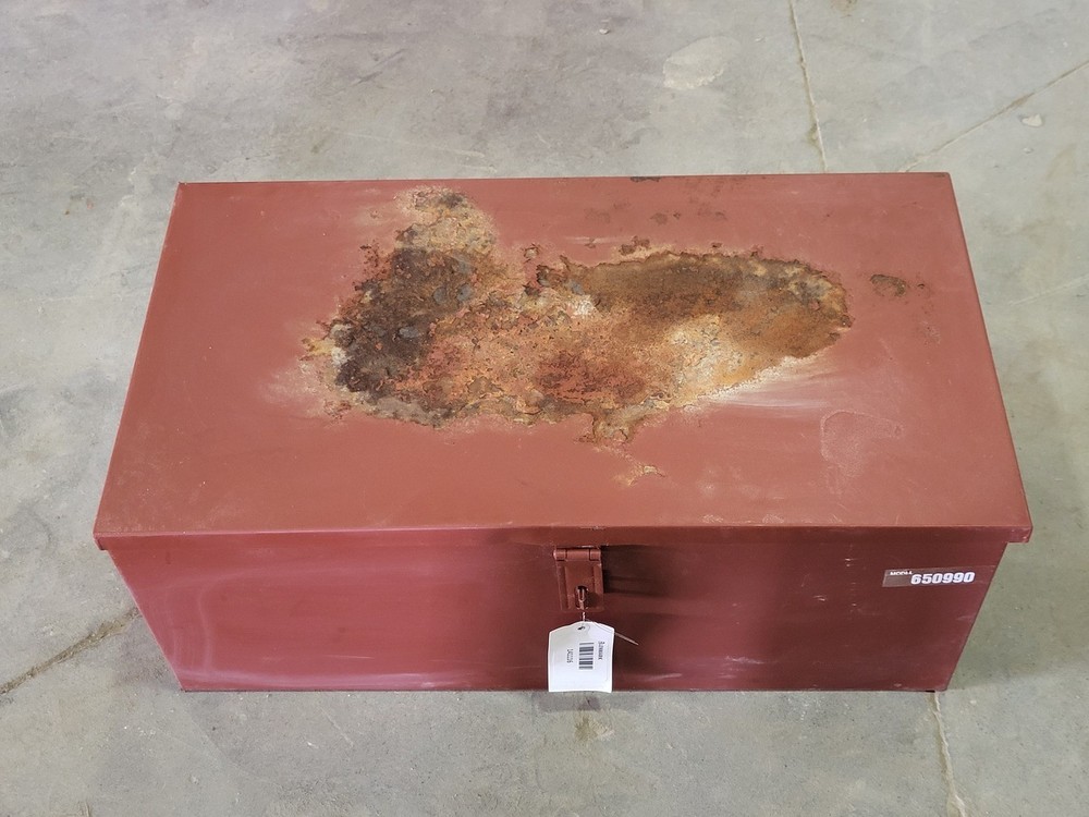 Tool Box - 30" x 17" x 12" – Consumer Items