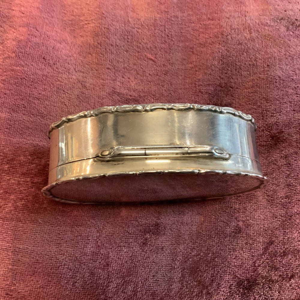 Delightful Antique Solid Silver Small Trinket/Snuff Box Birmingham 1905