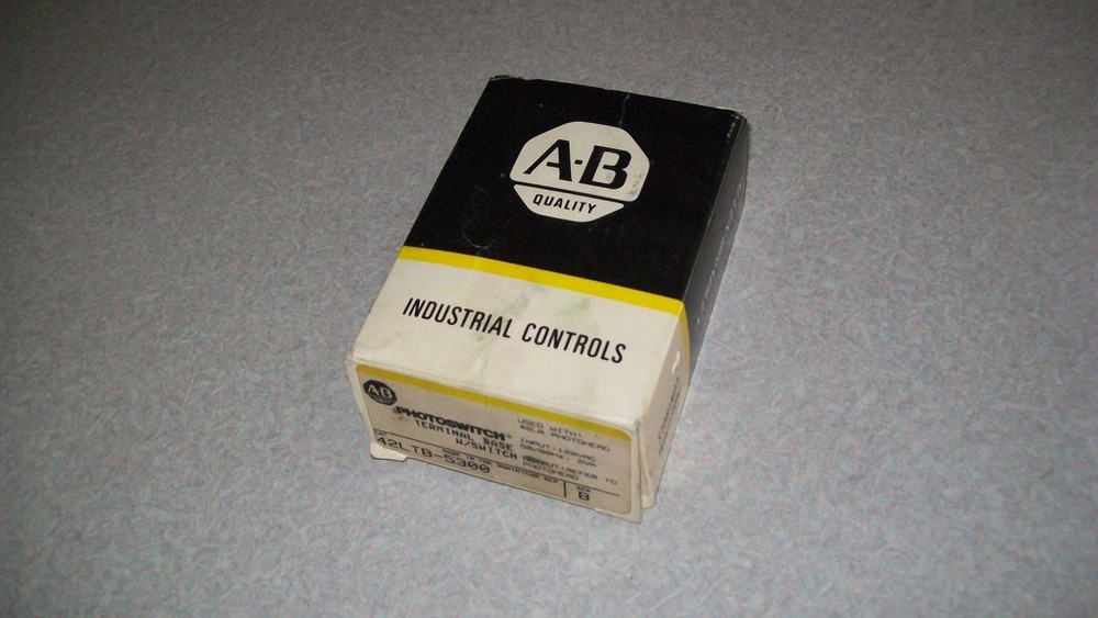 Allen Bradley 42LTB-5300 Terminal base with switch