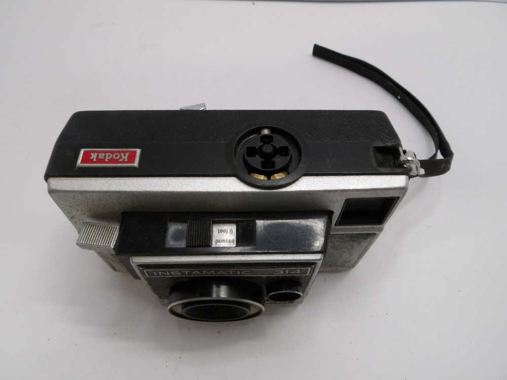 Kodak Instamatic 314 Vintage Camera UNTESTED