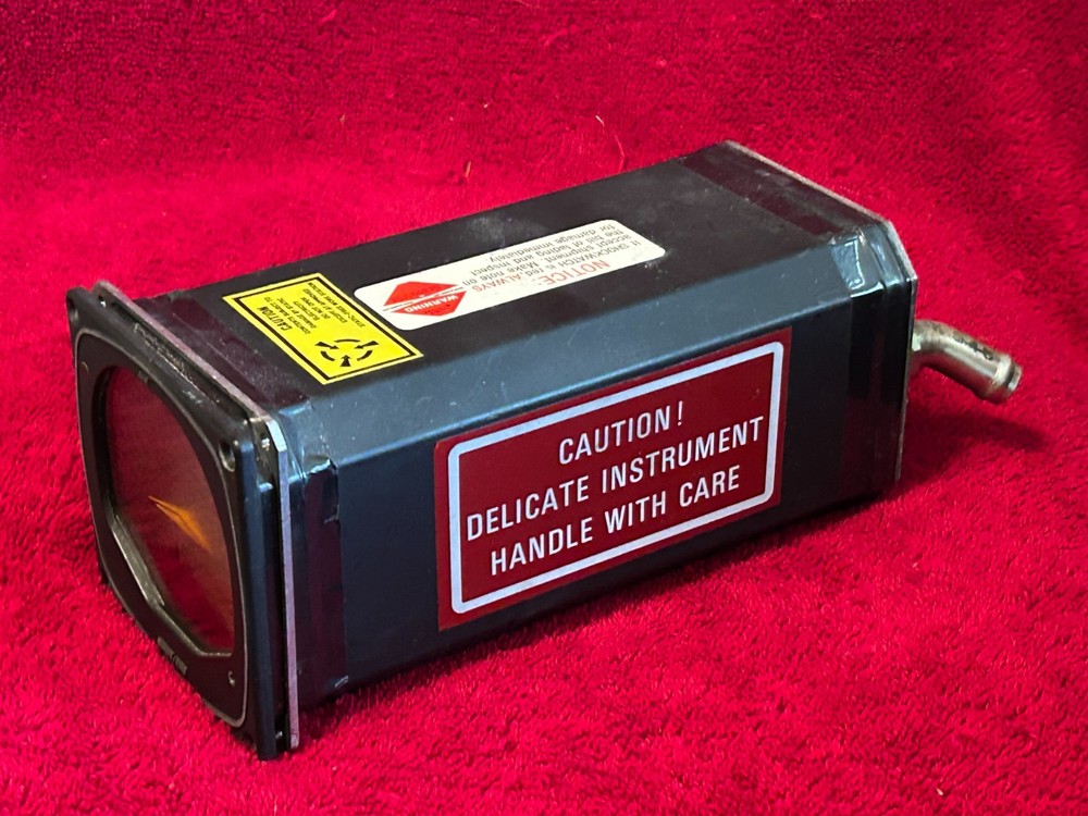 BENDIX/KING KI 256 FLIGHT COMMAND INDICATOR P/N 060-0017-01 WITH CONNECTOR