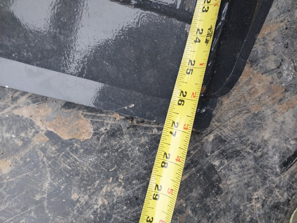 Mini Skid Steer Grapple Bucket Attachment