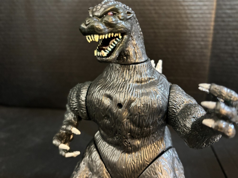 Trendmasters Godzilla 9"-10" 1994 Custom GODZILLA Figure (Restored).