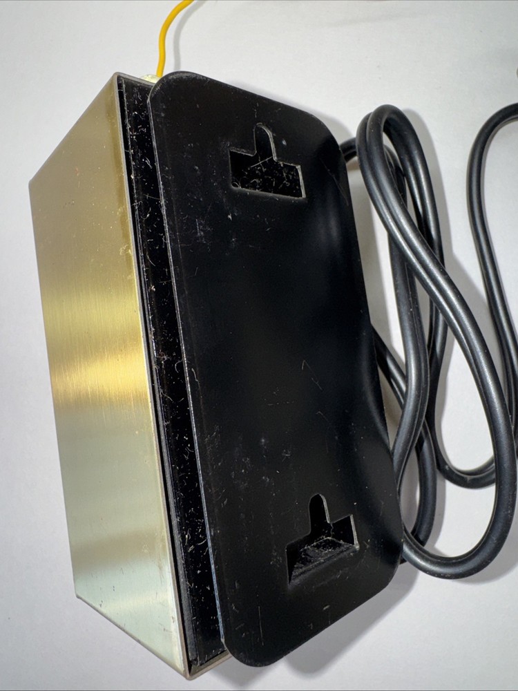 Pennant Power Pack Model 208:800 Model Train Transformer Speed Controller VTG