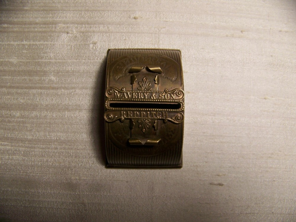W. AVERY & SON PIN CASE