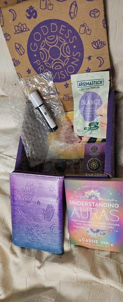 Goddess Provisions Monthly Delivery Bundle