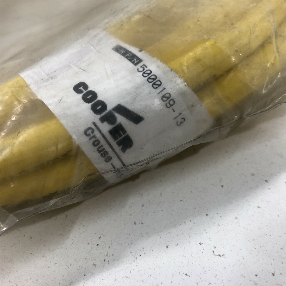 Cooper Crouse-Hinds 5000109-13 Single Ended Cordset