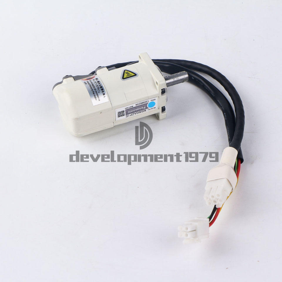 1PC NEW PANASONIC SERVO MOTOR MSM5AZP1E