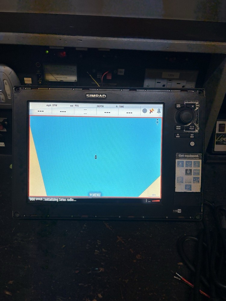 Simrad NSS 12 Sport GPS Chartplotter Sonar Multifunction Display