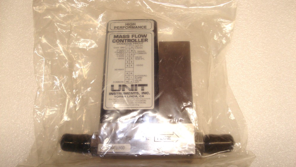 New UNIT UFC-1200A Mass Flow Controller, Gas N2, Range 200 SCCM