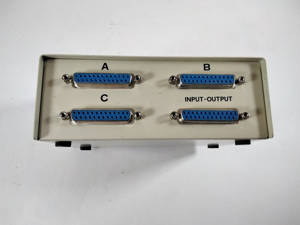 Vintage Data Transfer Switch 3 channel Great Shape