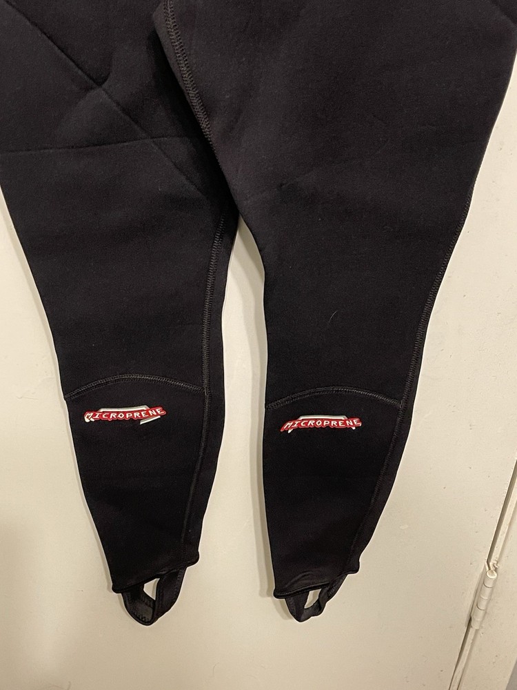 Henderson Microphone wetsuit size XS