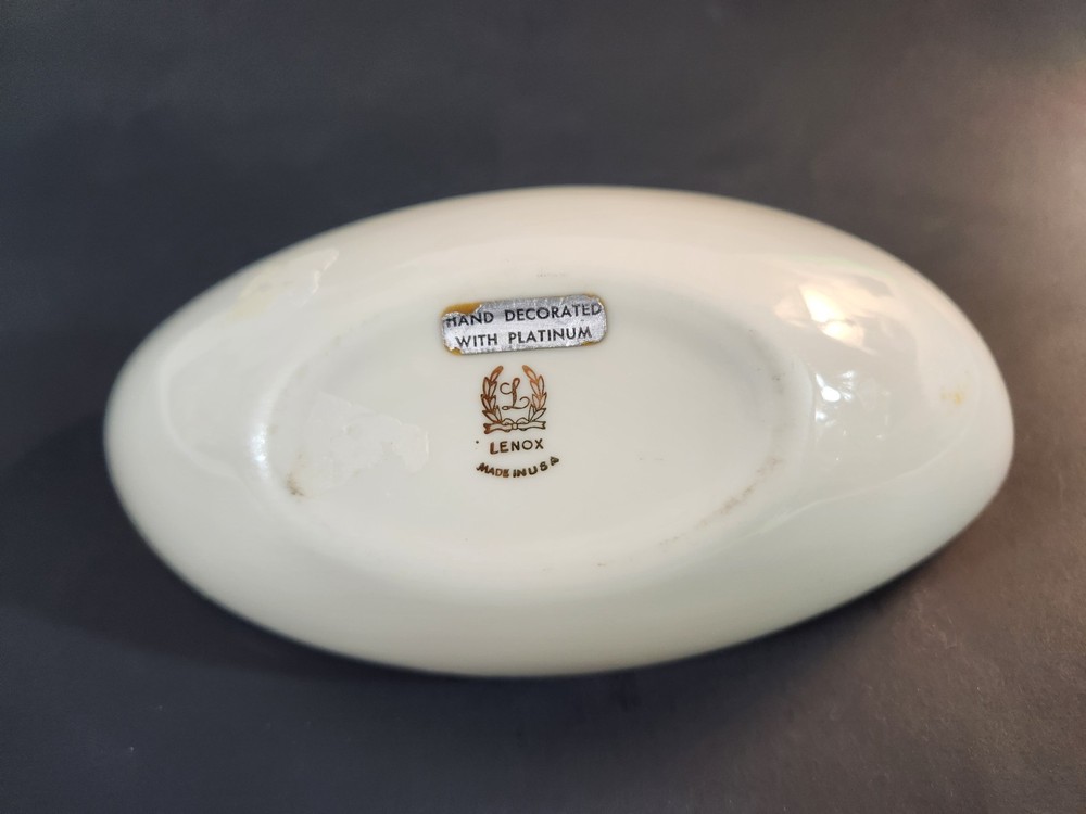 LENOX GONDOLA IVORY CANDY DISH HAND-PAINTED WITH PLATINUM