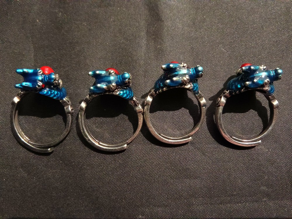 4 Pcs Fine Hand Made Chinese Silver *Dragon* Rings
