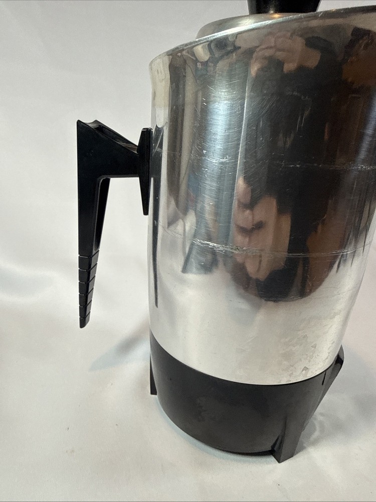Wear-Ever 10 Cup Electric Automatic Percolator Model 2750 Complete