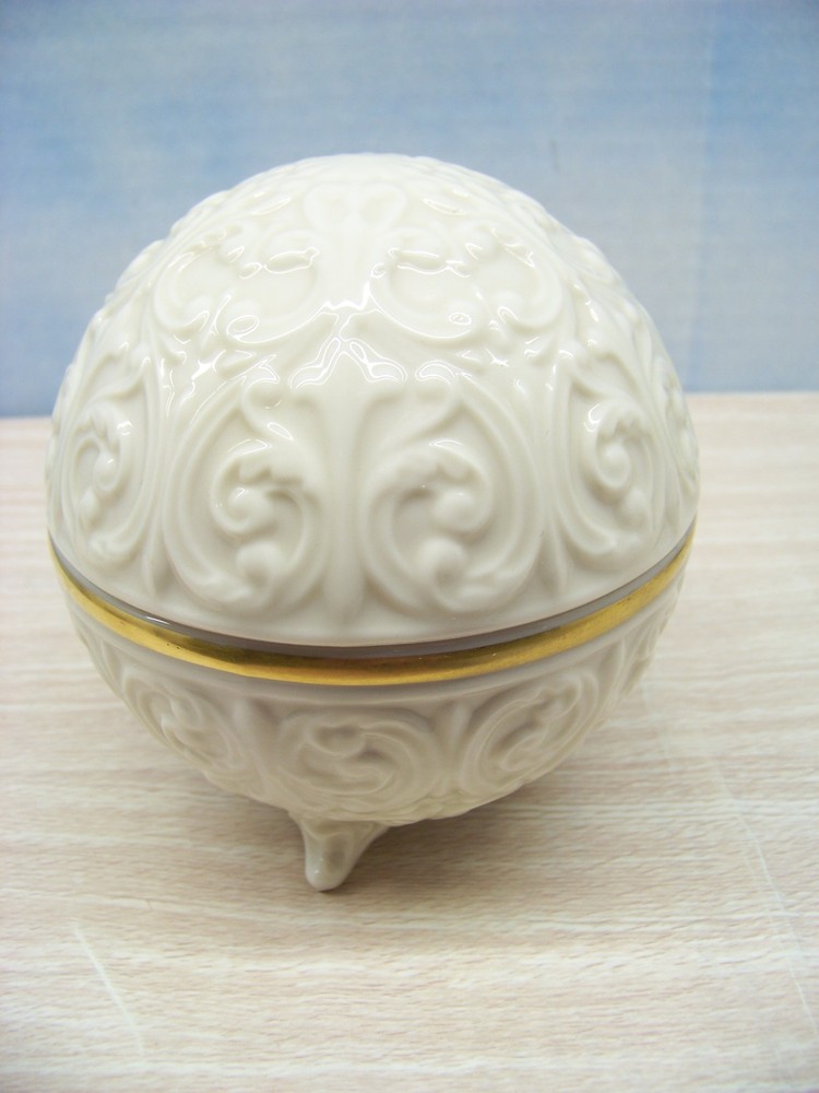 Lenox Footed Sphere Egg - Trinket Box