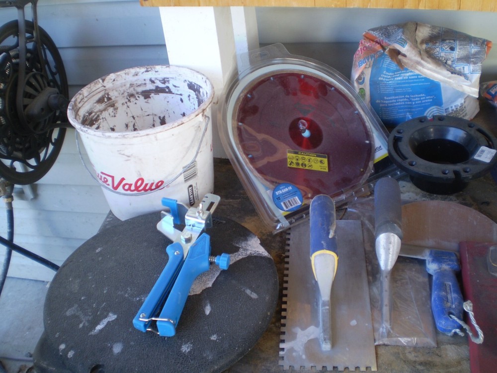 Rubi DT10 wet tile saw and everything else