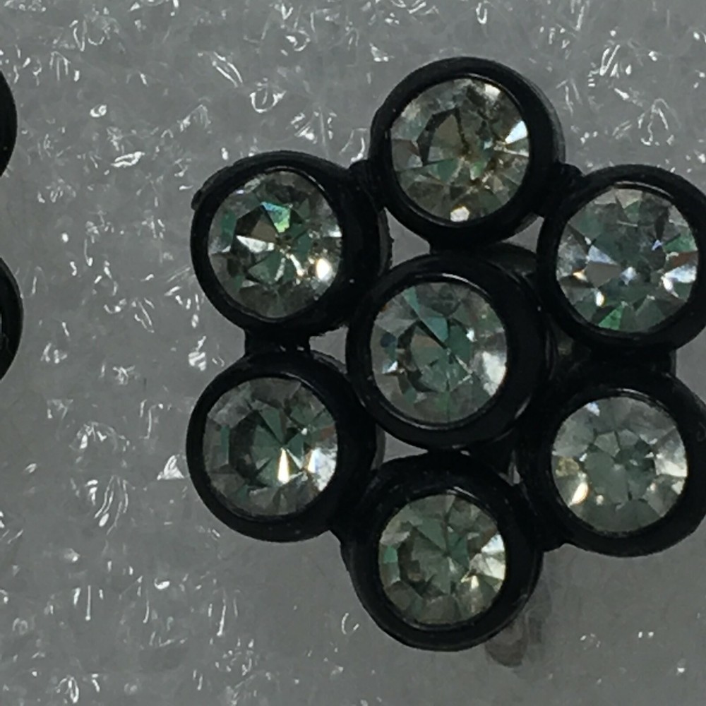 Vtg Unsigned Black Plastic Clear Rhinestone Cluster Screw Back Earrings