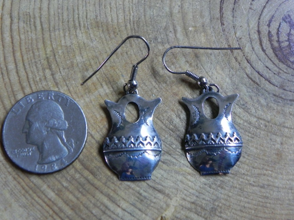 Sterling Silver POTTERY shaped dangle Earrings Navajo