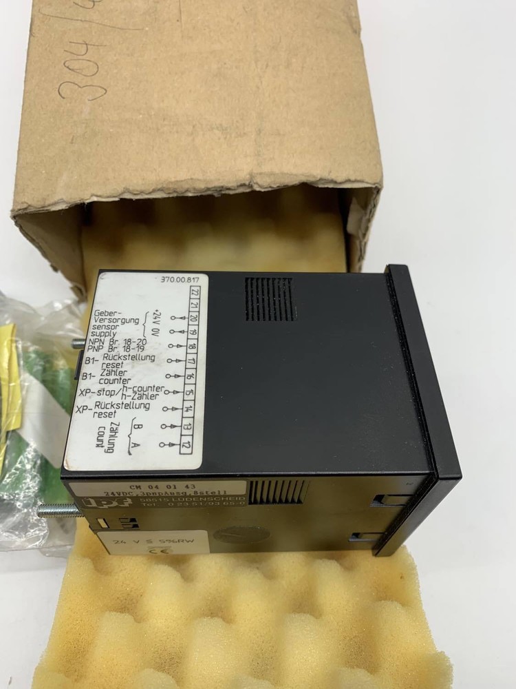 IPF CM 04 01 43 CM040145 Multi-Function Counter