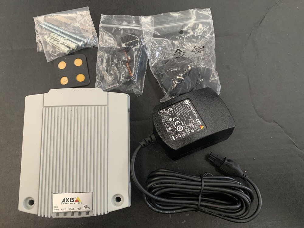 AXIS P8221 0321-001-01 Network I/O Module