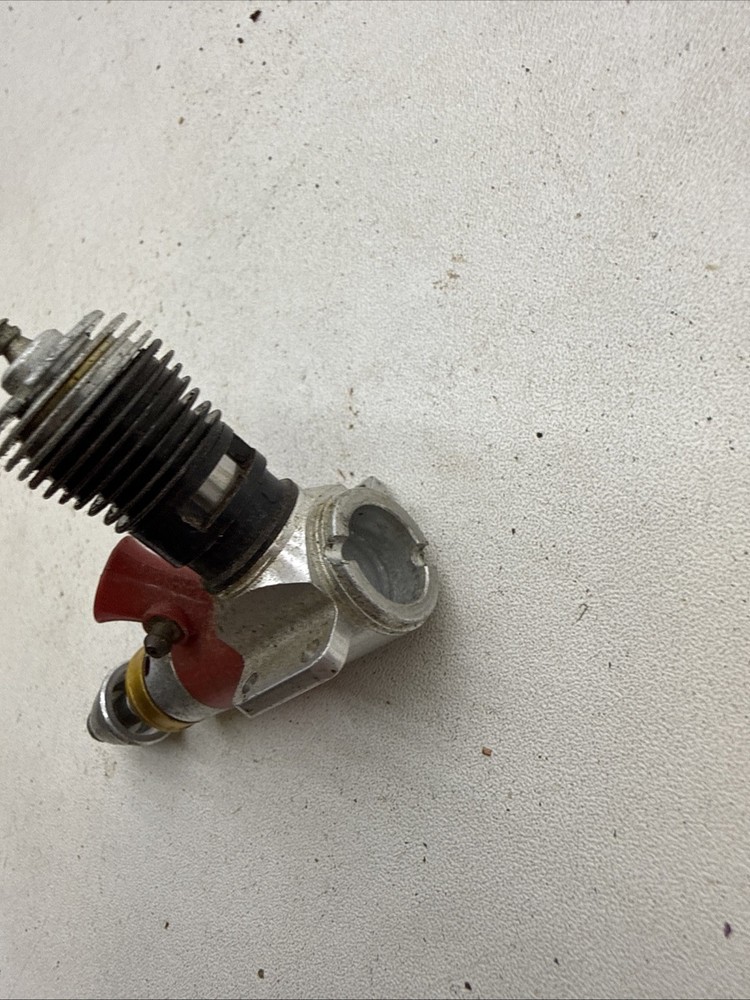 Cox Special Run Medallion .051 Free Flight Model Airplane Engine M8