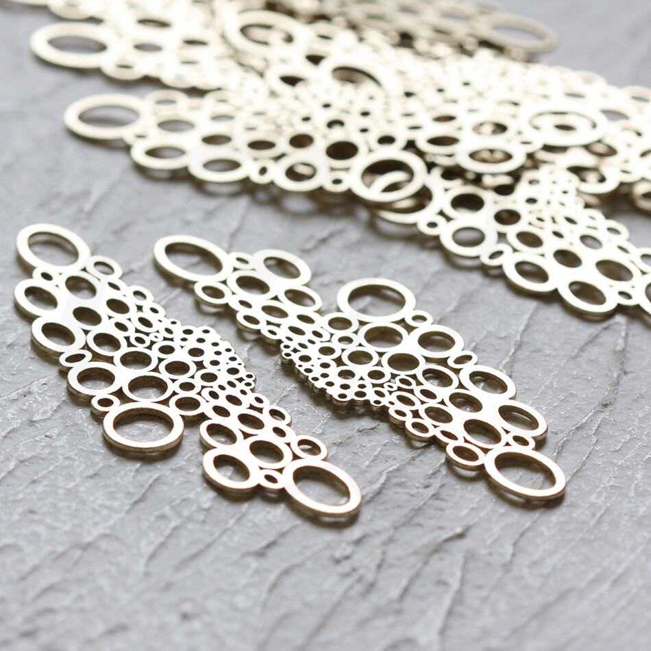 2 Pieces Laser Cut Solid Brass Multi Ring - Link - 55x17mm (CW-4351C)