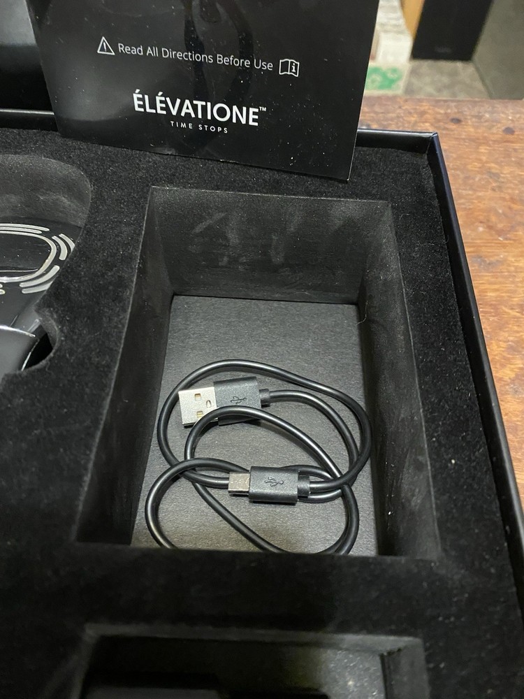 Expressionist Elevatione Multi Treatment Total Care Device