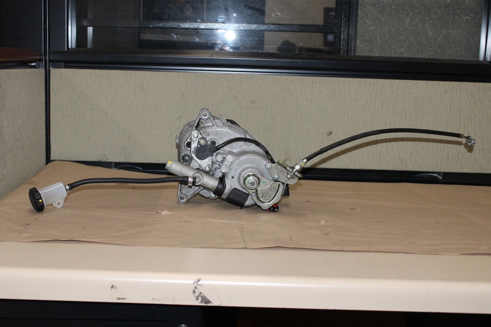 19 PIAGGIO MP3 500 SPORT ABS ABS BRAKE PUMP UNIT MODULE