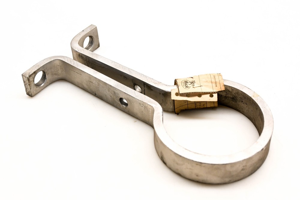 Mack 48RU29313P5 Clamp NOS