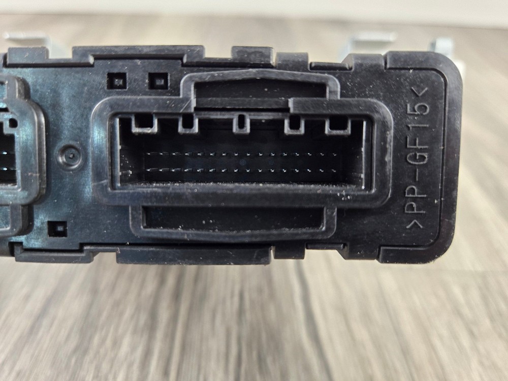 NISSAN ROGUE 21-24 CENTRAL GATEWAY COMPUTER CONTROL MODULE UNIT 284Z0-6RA0D