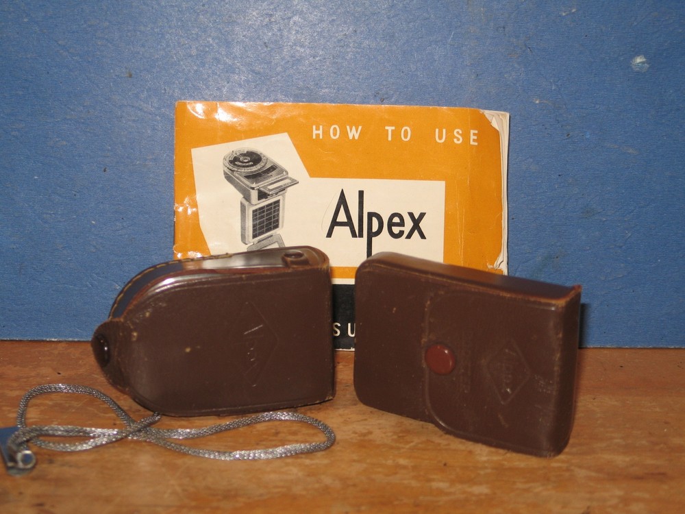 Tested, working. Vintage Alpex Handheld Light Meter & Booster.