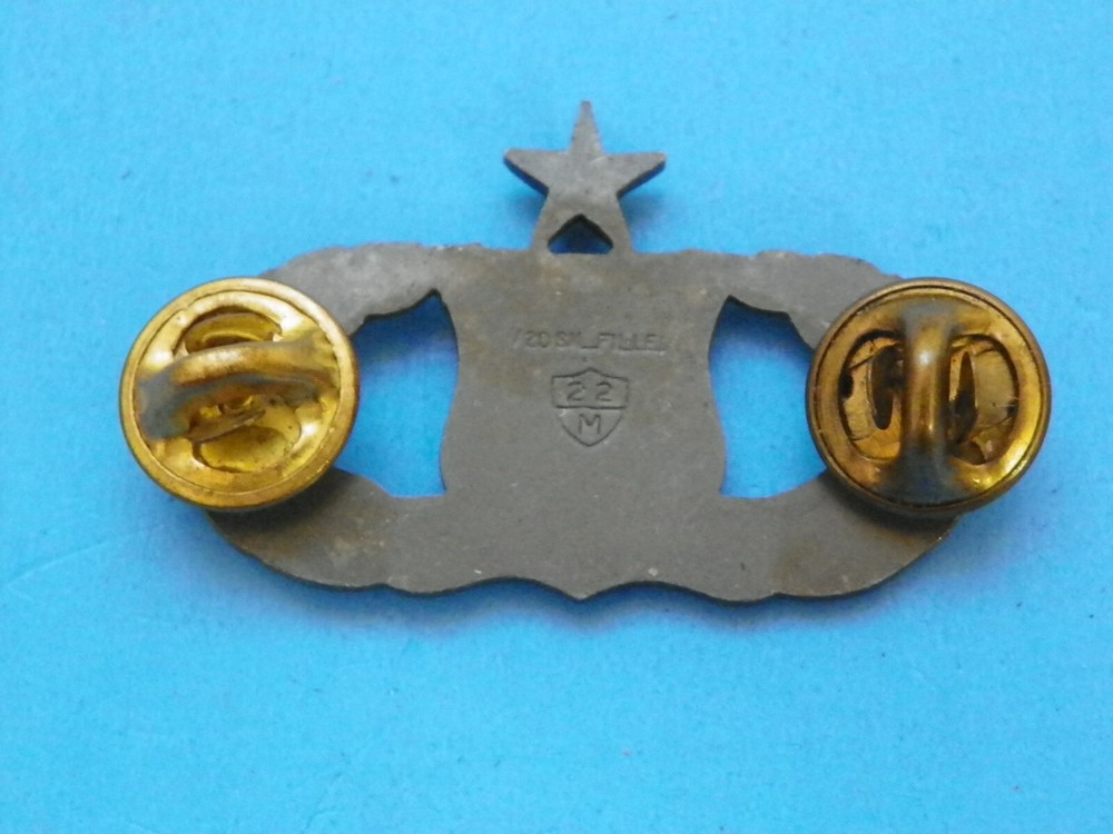 VIETNAM ORIGINAL SENIOR AIR TRAFFIC CONTROLLER BADGE-MAKER MARKED