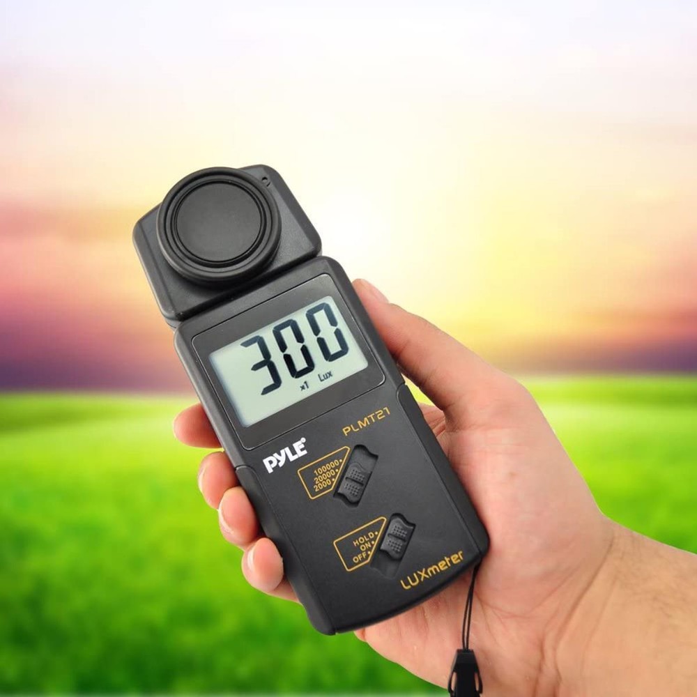 Pyle PLMT21 Handheld Lux Light Meter Photometer with 20000 Lux Range Per Second
