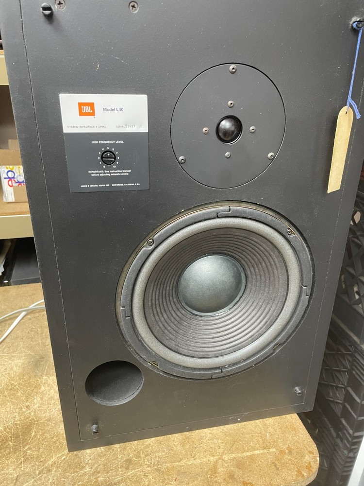 JBL L40 speakers (Pair)