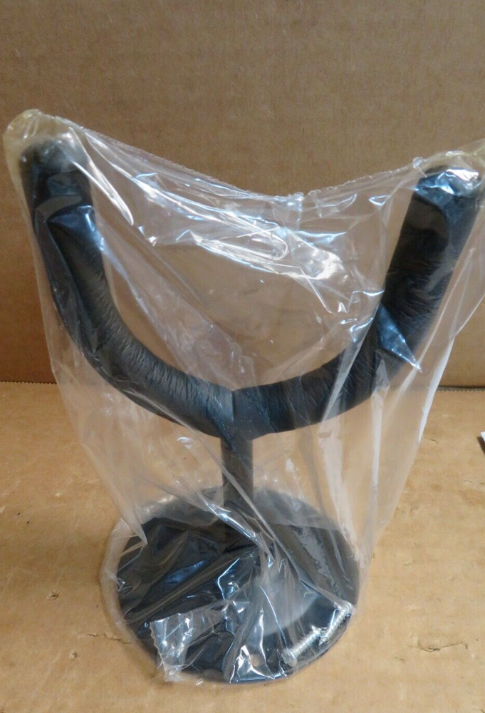 Brand New Pyle Guitar Wall Hanger *