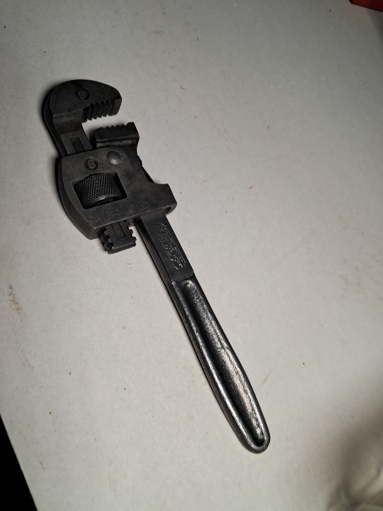 Vintage Stillson Number 8 Pipe wrench