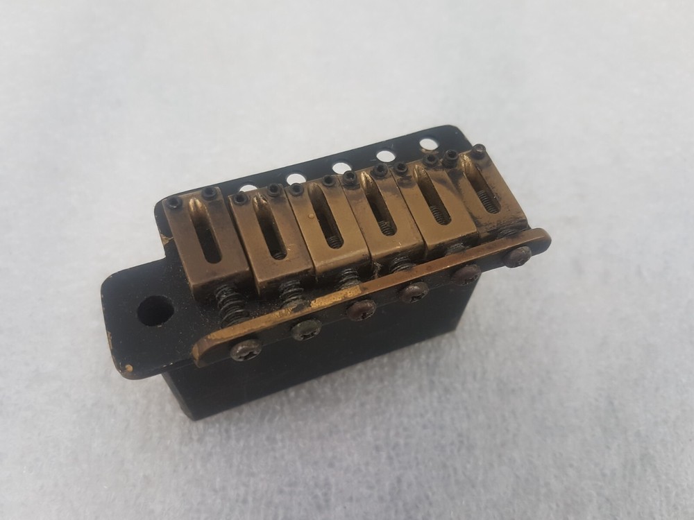 80's BRASS STR*T TREMOLO - LEFT HAND