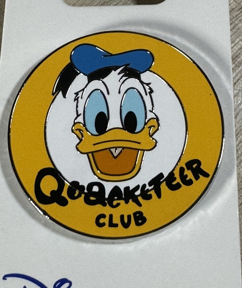 Disney 2024 Quacketeer Donald Duck pin