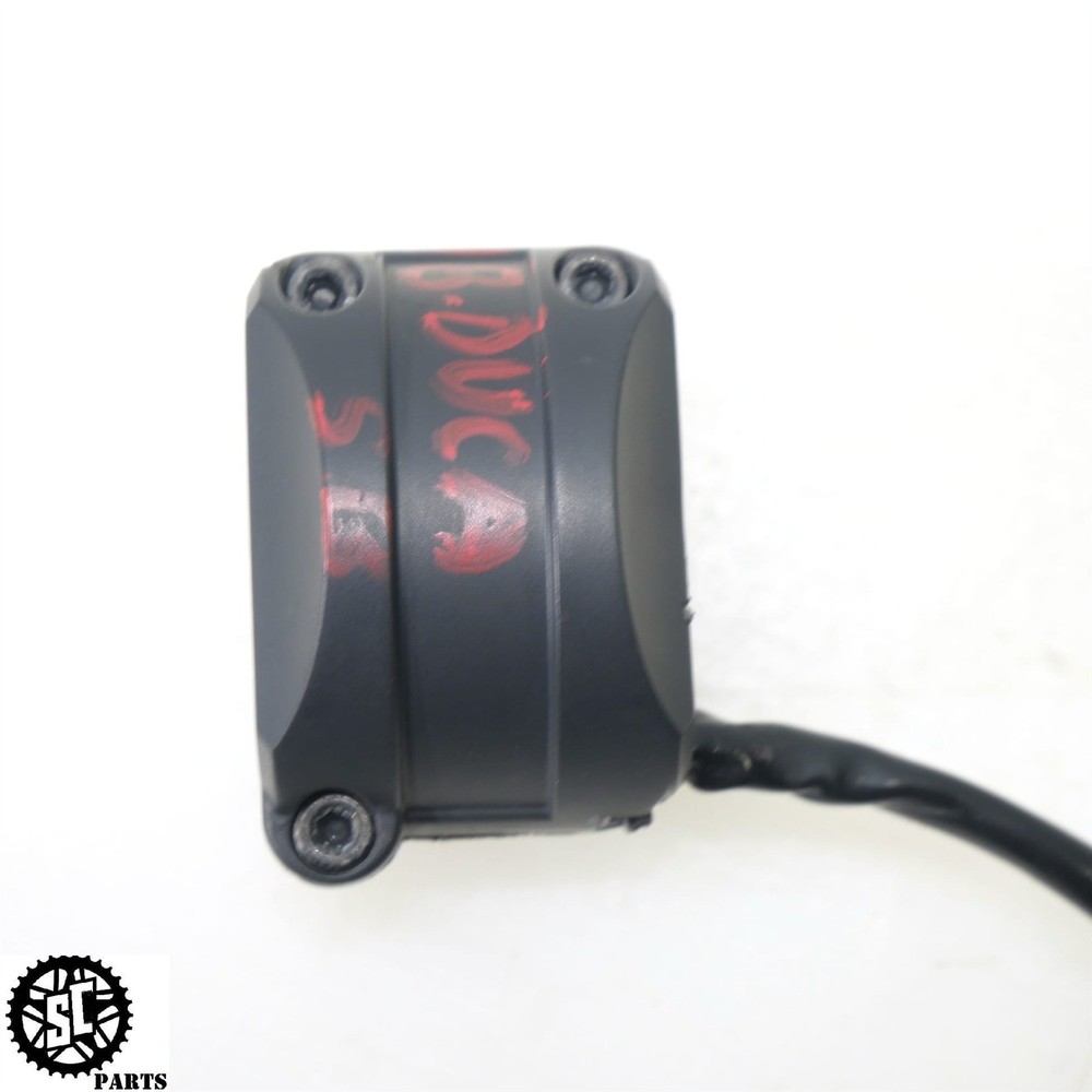 2016-2019 DUCATI 959 PANIGALE RIGHT CONTROL SWITCH
