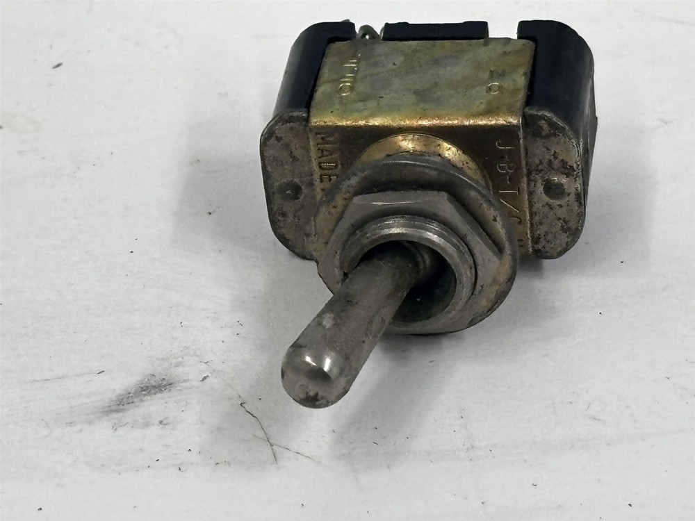 J.B.T 58221 2 Position Switch MS35058-22
