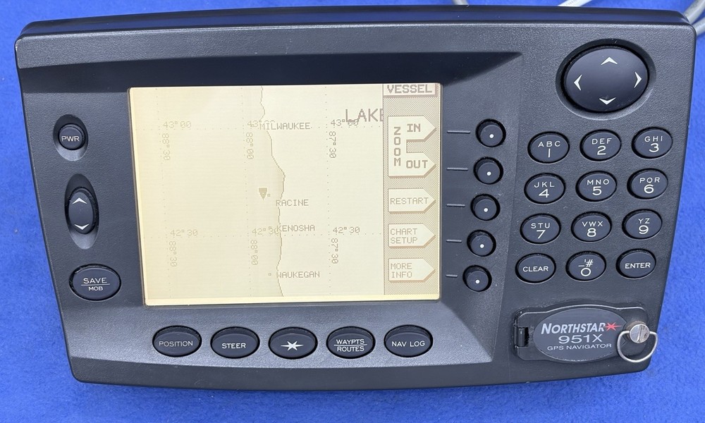 Northstar 951x DGPS / GPS Chartplotter Display - Fully Tested & Working
