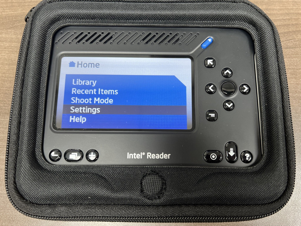 Intel Reader by Intel Health Complete Kit with Box and Accessories