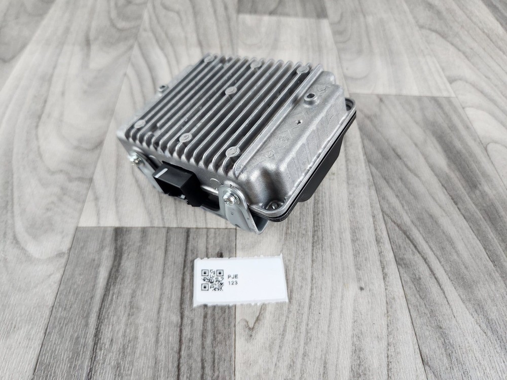 JEEP COMPASS 2017-2024 POWER INVERTER MODULE 68202292AA OEM