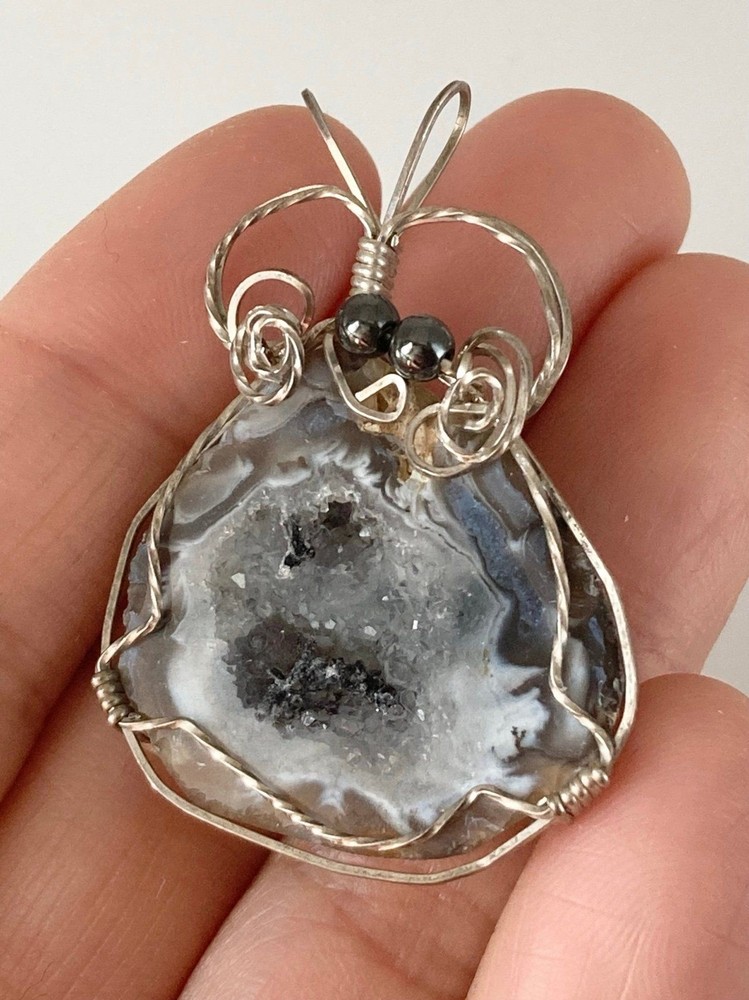 Handcrafted silver wire geode agate pendant
