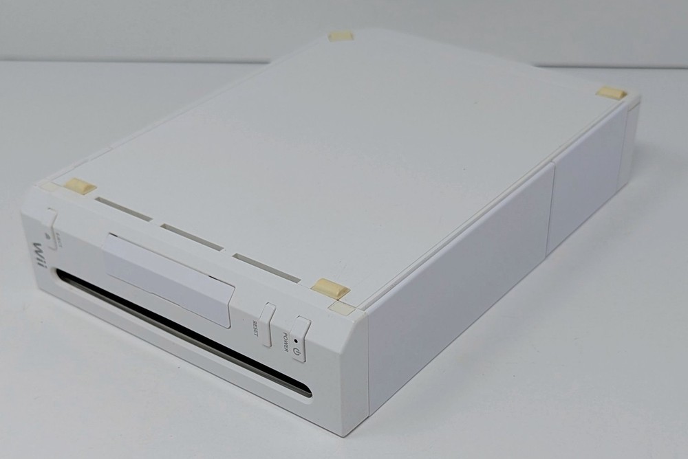 Nintendo Wii White Console GameCube Compatible Bundle w/ 10 Games - Tested!